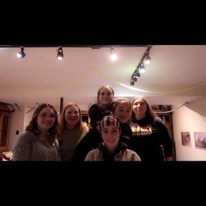 Meet your Posher, Dakota